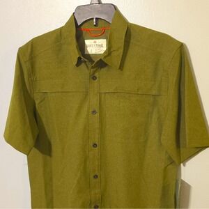 Lake & Trail Men's Woven Recycled Polyester SS Button-Up Solid Green S #156
